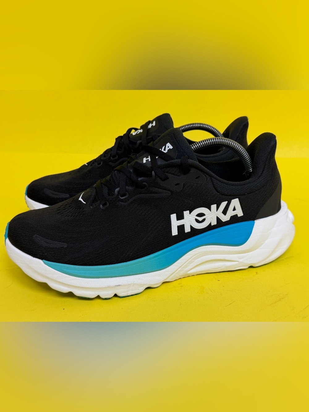 HOKA® ARAHI™ 8 Running Shoes Black/Skyward Blue Men’s SZ 10 2E WIDE BARELY WORN